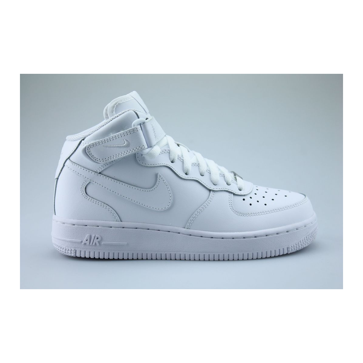 white nike air force 1 junior size 5.5