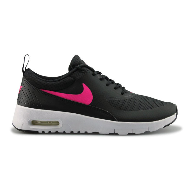 nike requin rose et noir