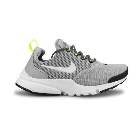 nike presto fly junior black and white