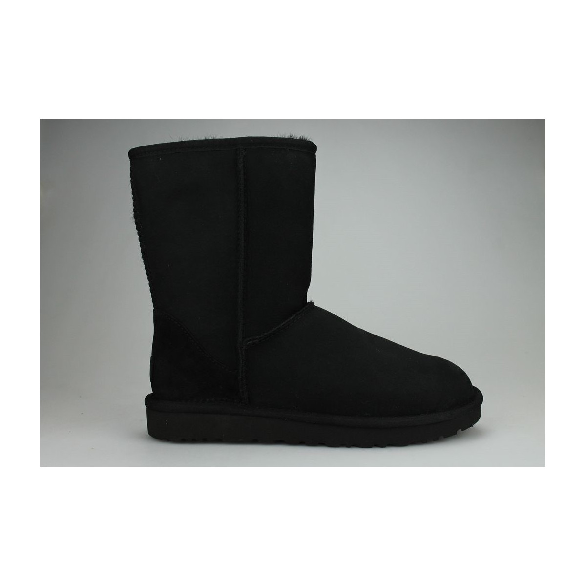Ugg W Classic Short 2 Noir