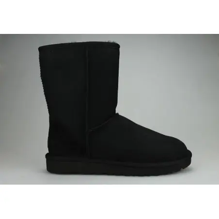 Ugg W Classic Short 2 Noir