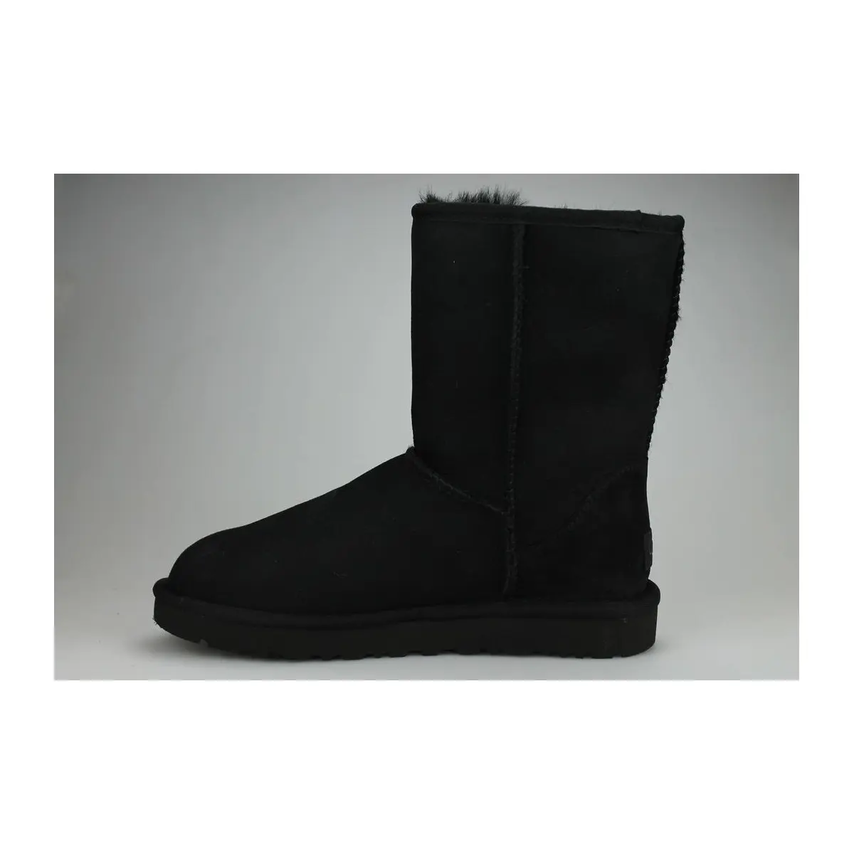 Ugg W Classic Short 2 Noir