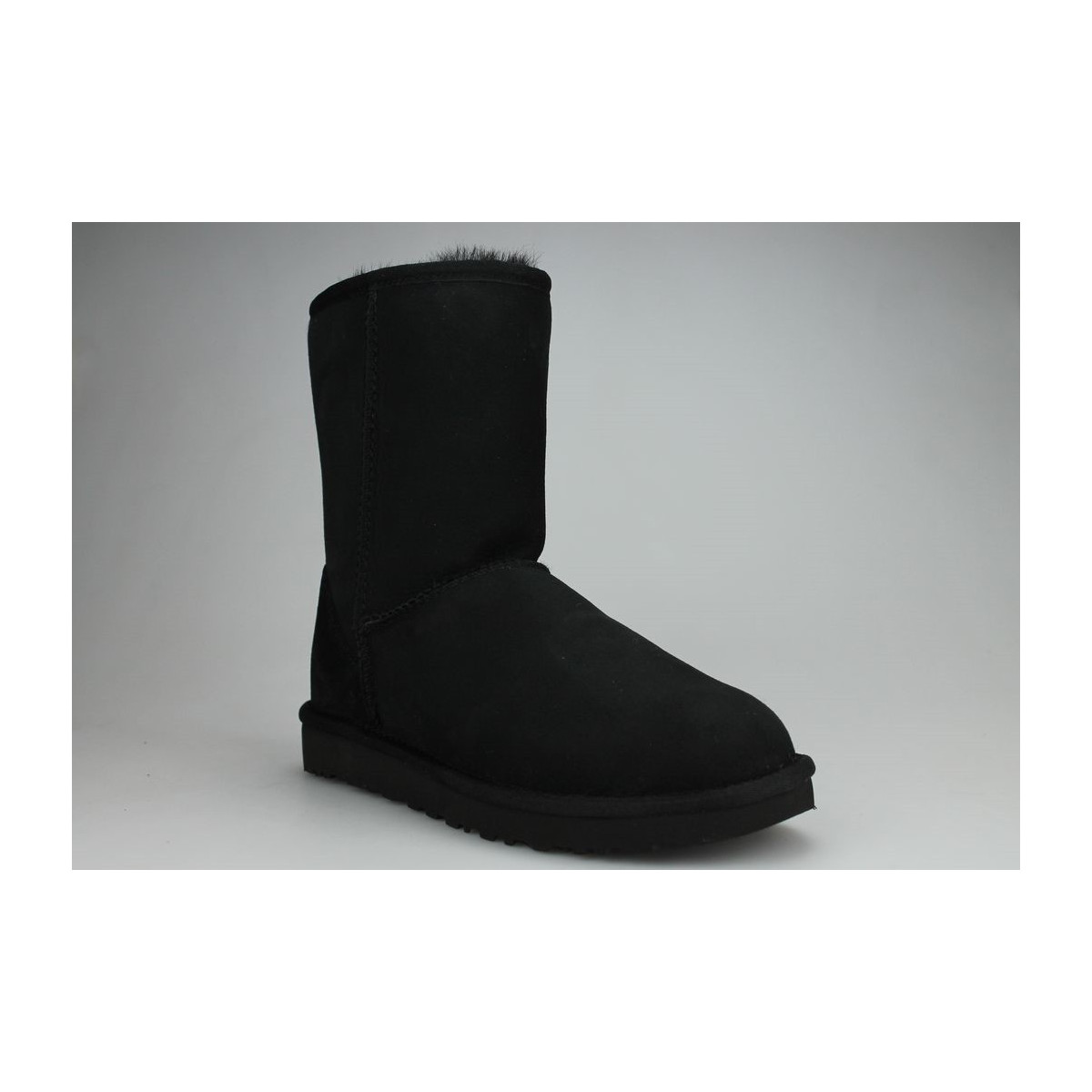 Ugg W Classic Short 2 Noir