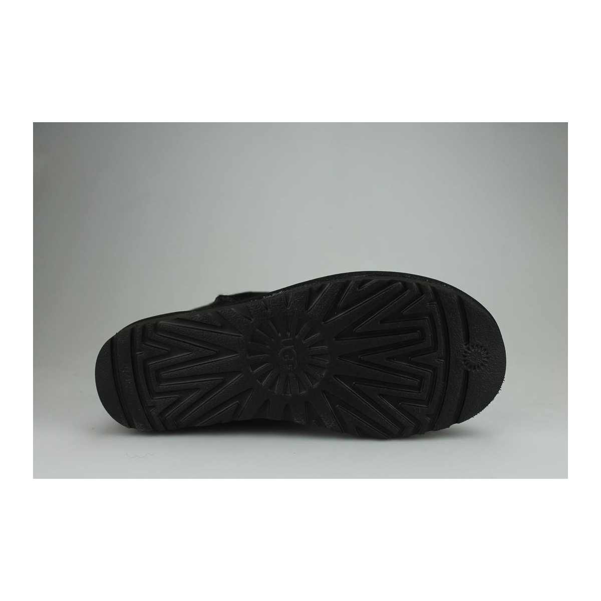 Ugg W Classic Short 2 Noir