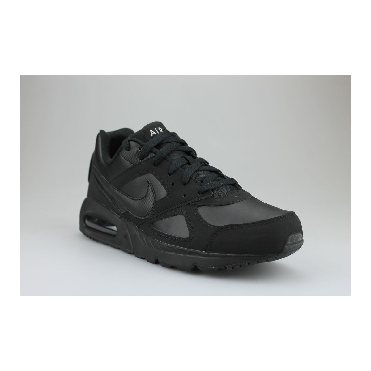 Nike Air Max Ivo Leather Noir