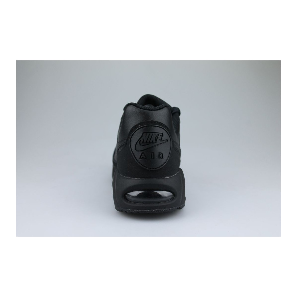 Nike Air Max Ivo Leather Noir