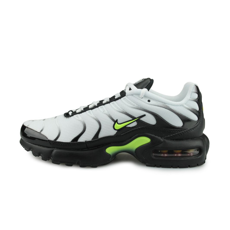 junior air max plus