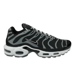 Nike Air Max Plus TN Regrind Noir