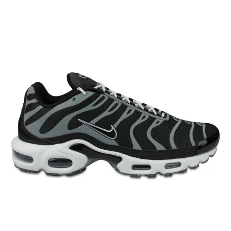 Nike Air Max Plus TN Regrind Noir