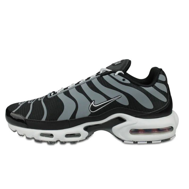 Nike Air Max Plus TN Regrind Noir