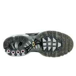Nike Air Max Plus TN Regrind Noir