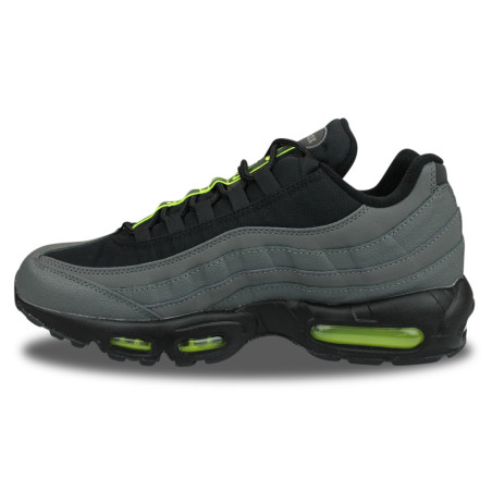 Nike Air Max 95 Black Neon