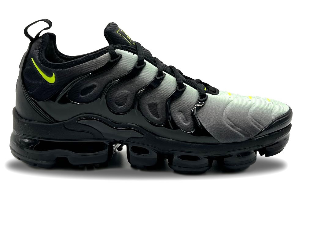 Nike Air VaporMax Plus Neon