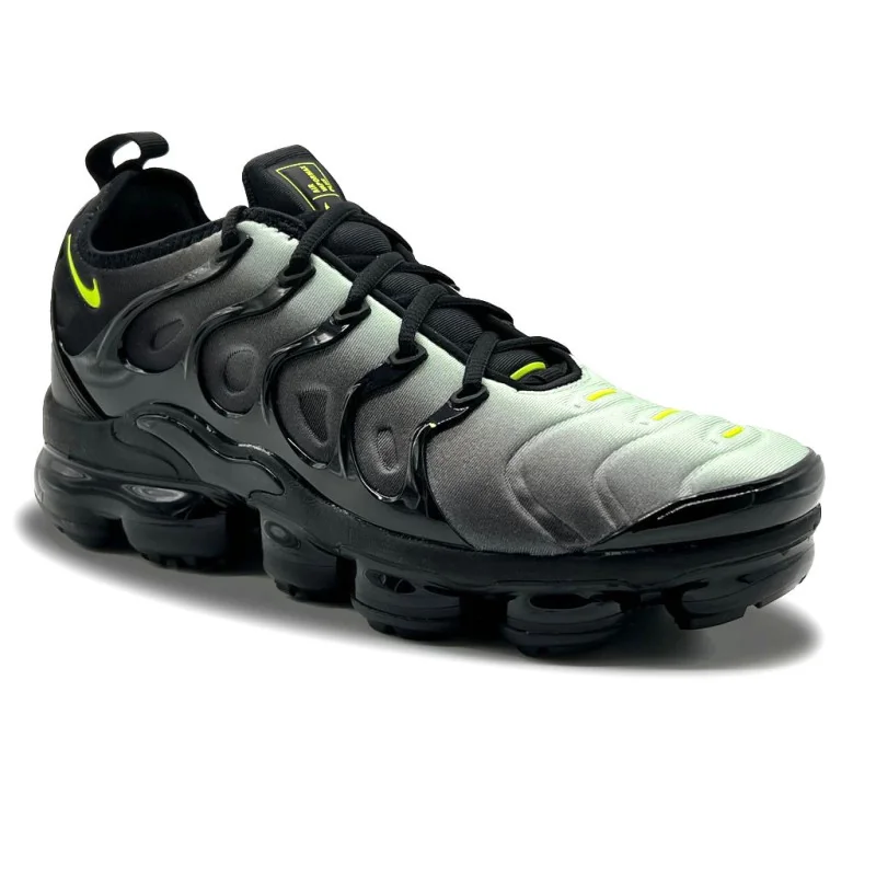 Nike Air VaporMax Plus Neon
