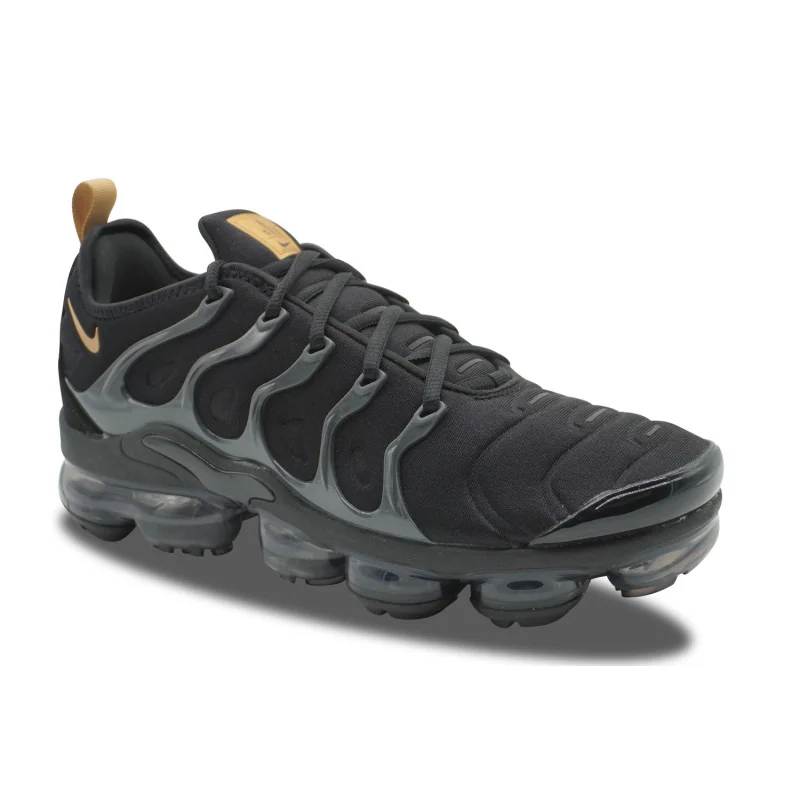 Nike Air VaporMax Plus Black Metallic Gold