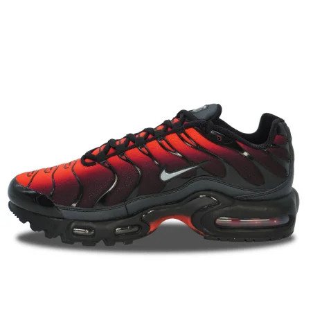 Nike Air Max Plus TN Black Crimson
