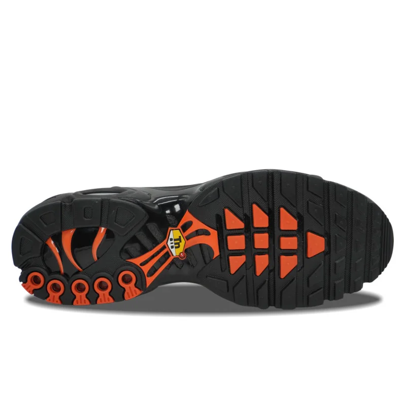 Nike Air Max Plus TN Black Orange Camo