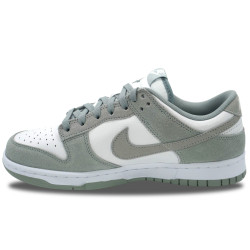 Nike Dunk Low SE White Light Pumice
