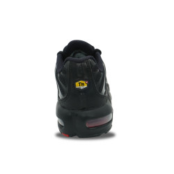 Nike Air Max Plus Black University Red