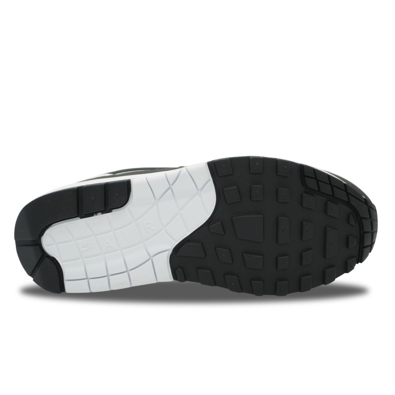 Nike Air Max 1 Black White