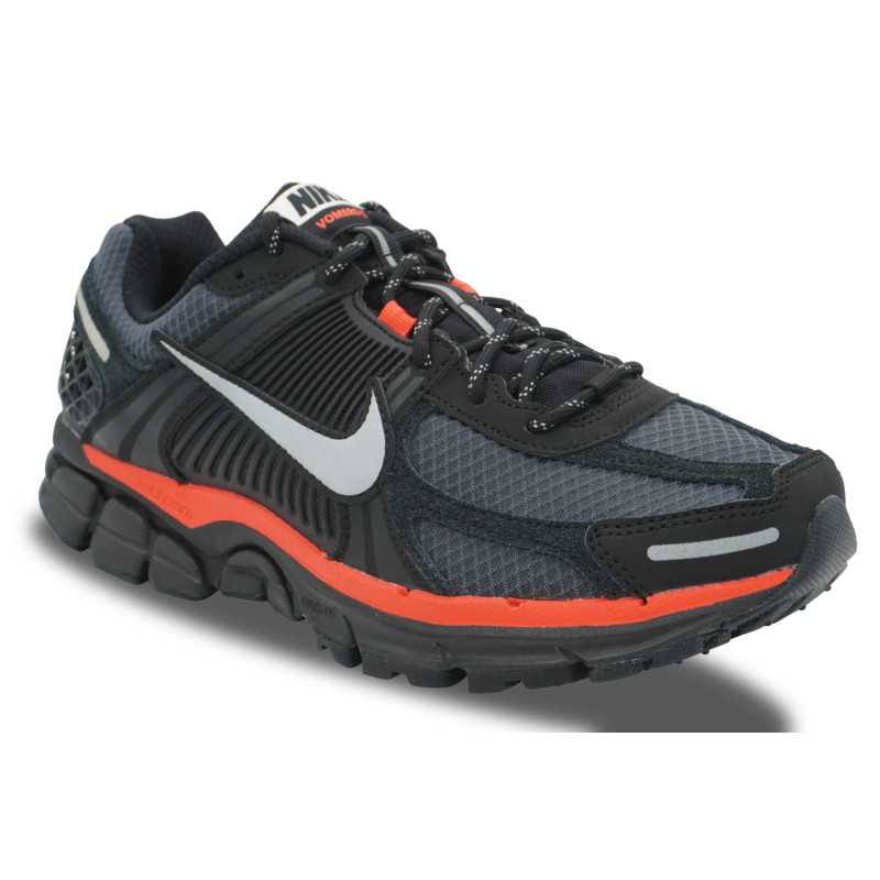 Nike Zoom Vomero 5 BRED