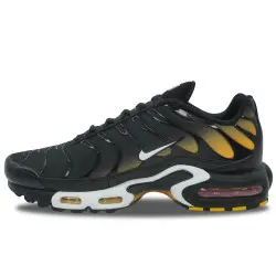 Baskets Nike Air Max Plus TN Black University Gold