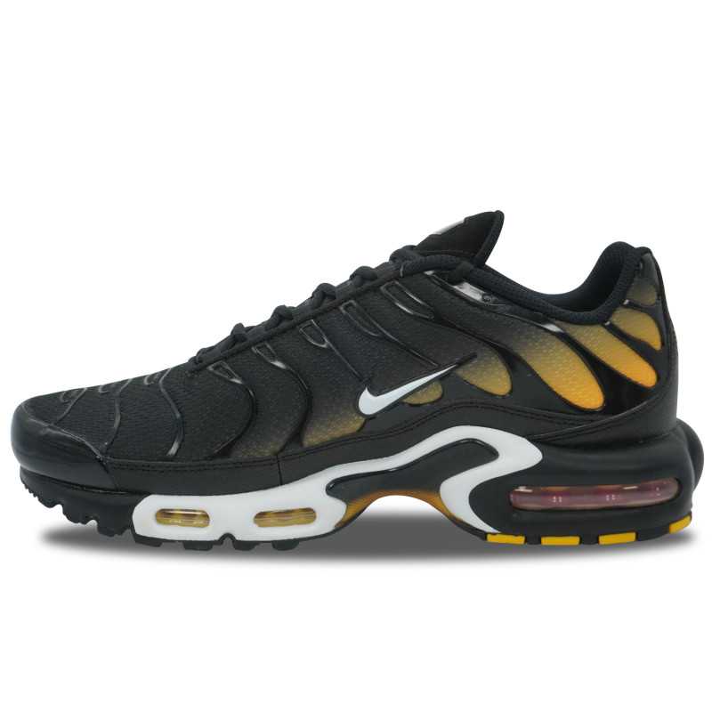 Nike Air Max Plus Black University Gold