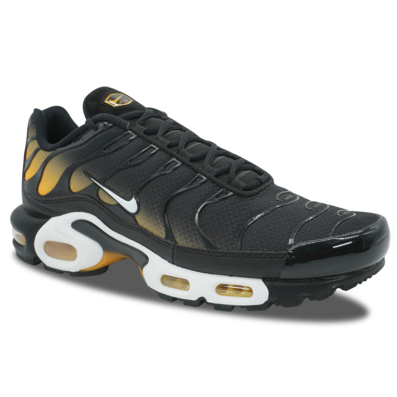 Nike Air Max Plus Black University Gold