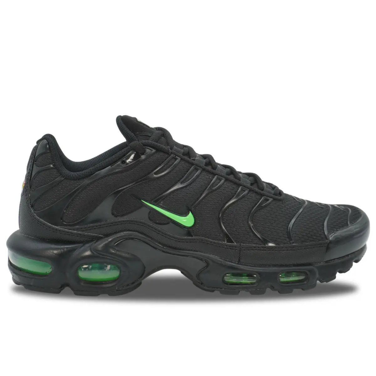 Nike Air Max Plus TN Black Green Strike | DM0032-024