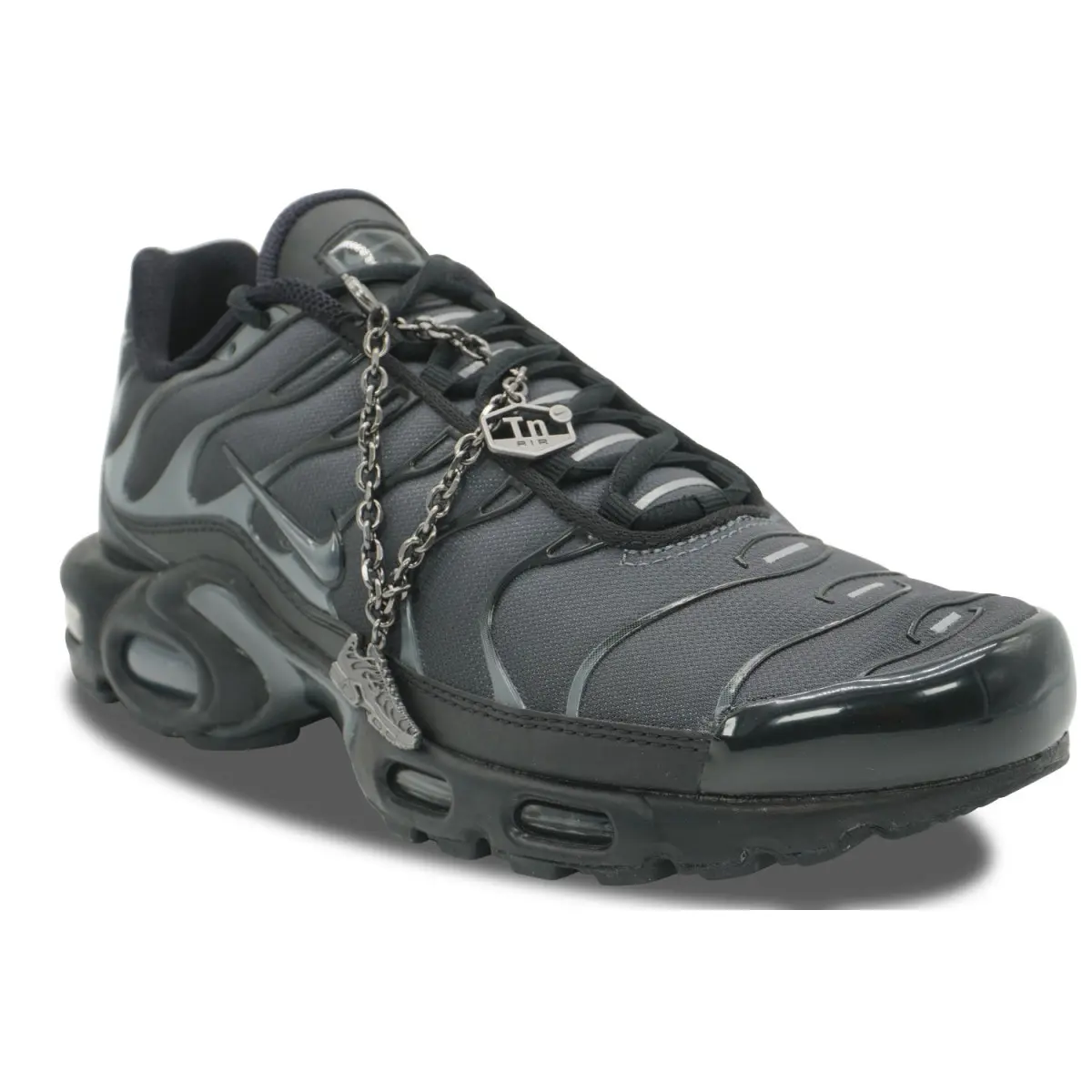 Nike Air Max Plus TN Black Metallic Silver |  IM6019-010