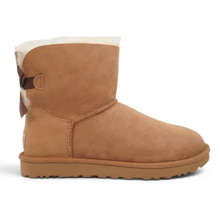UGG W Mini Bailey Bow II Chestnut 1016501CHE | StreetShoesAddict