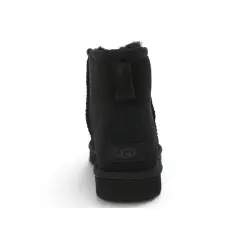 UGG W Classic Mini II Black 1016222BLK | StreetShoesAddict